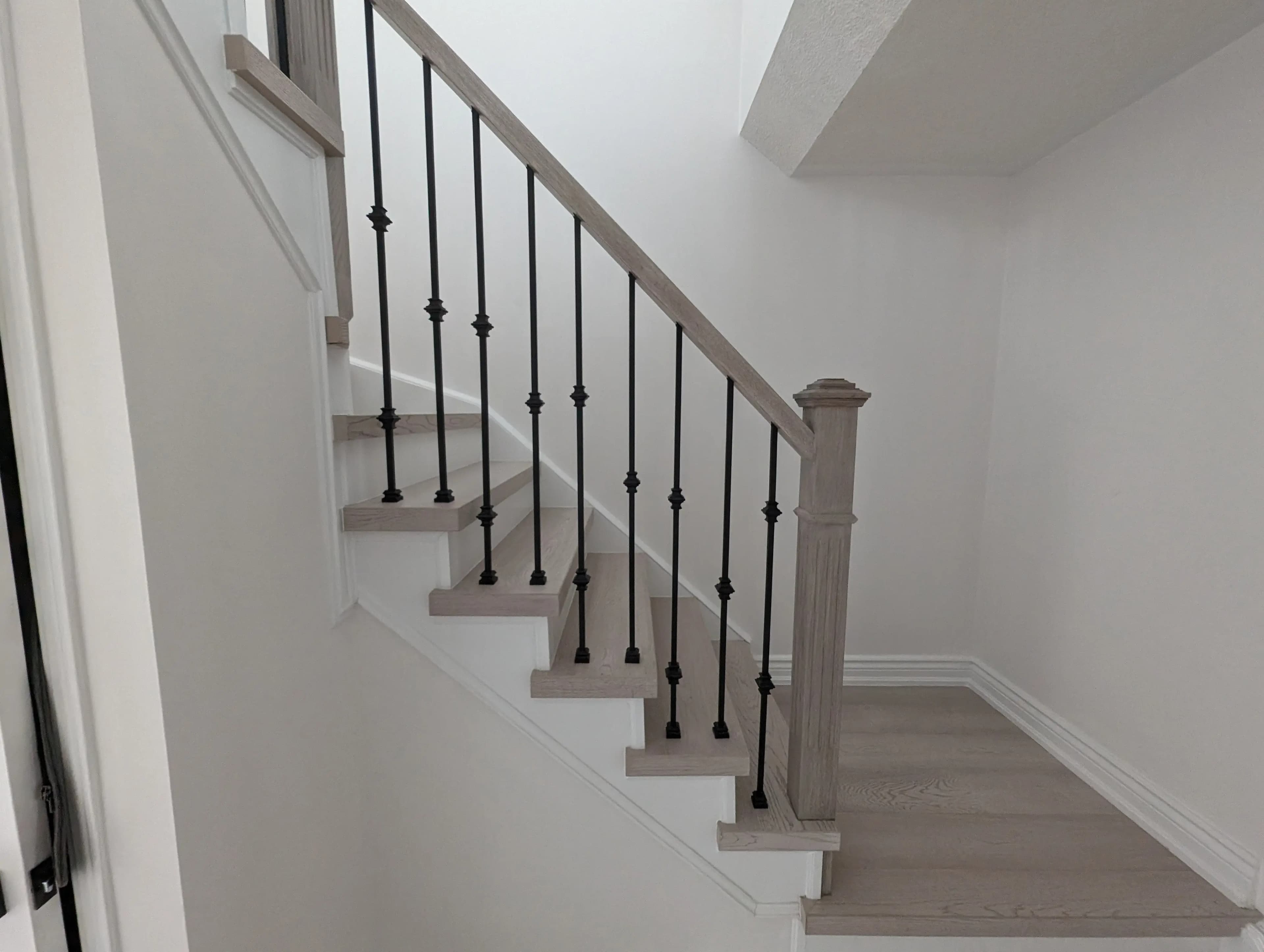 Custom Stair House gallery photo 43